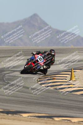 media/Oct-02-2025-Racers Edge (Thu) [[2c91cb6ab3]]/2-A Group/Session 5-Turn 12 (130pm)/